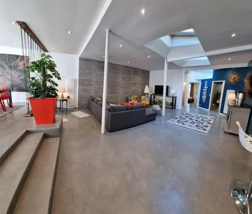 Dinard : Loft De 175 M² - A 150 M De La Plage エクステリア 写真